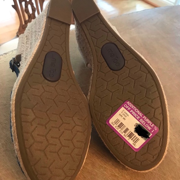 “Me Too” Pumps - Picture 5 of 8